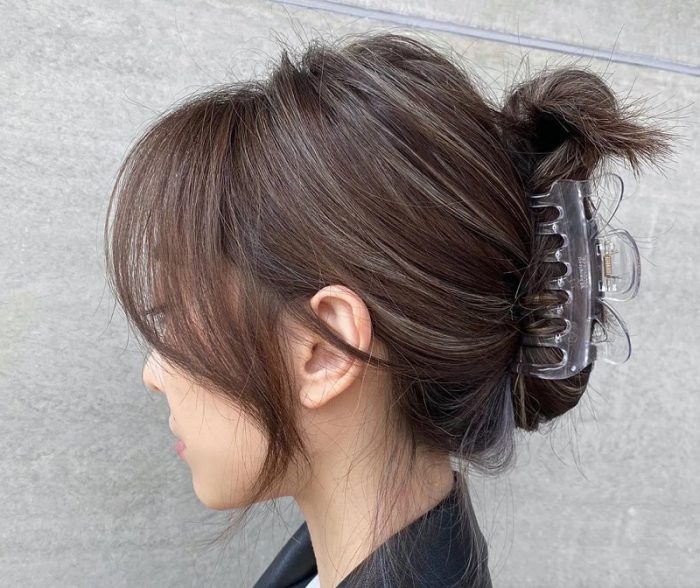 Bat_mi_cach_ bui_ toc_bang_kep_ cang_ cua_ đon_ gian_ sang_ trong